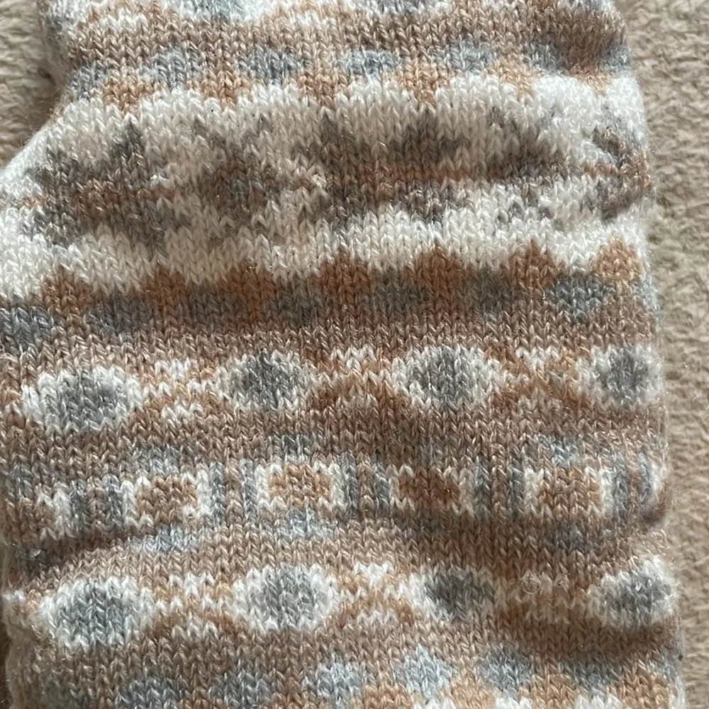 NWT Muk Luks high socks- OS